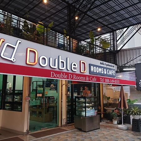 Double D Rooms & Cafe Bangkok Buitenkant foto