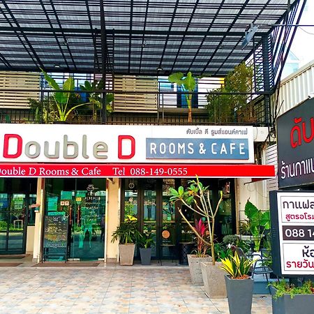 Double D Rooms & Cafe Bangkok Buitenkant foto