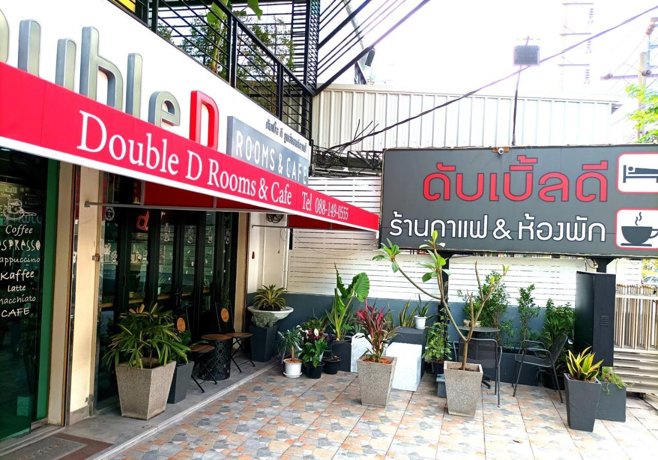 Double D Rooms & Cafe Bangkok Buitenkant foto